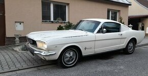 Ford Mustang fastback