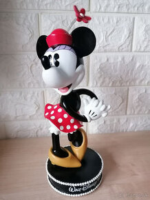 Minnie Mouse bobblehead