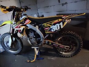 Suzuki rmz 250