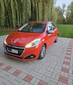 Predám Peugeot 208 1.2 l 22.000.km