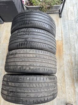 - 245/45 R18 Continental a Bridgestone letne pneu