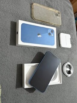 Predám Apple iPhone 13 Blue 128GB Malé známky používania - 1