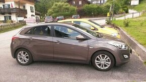 Predám Hyundai i30 (2013) top stav