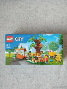 Lego City 60326 - 1