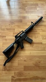 Airsoft M4 CQB FULL METAL upgrade - 1