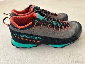 Dámske turistické topánky La Sportiva TX4