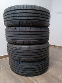 205/55 R17 Continental