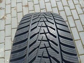 Zimné pneu Hankook Winter Icept Evo 245/45 R20 XL - 1