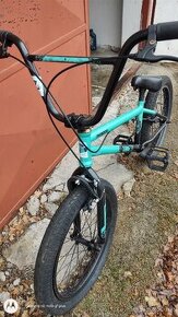 Bicykel BMX