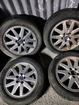 4ks alu disky orig. Volvo 5x108 r16 pneu 205/55 r16