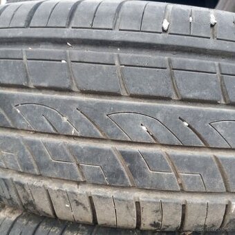 Pneu 225/70R16