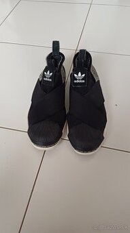 Adidas tenisky