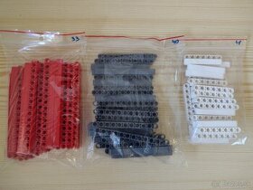 Lego Technic diely v baleniach a sadách