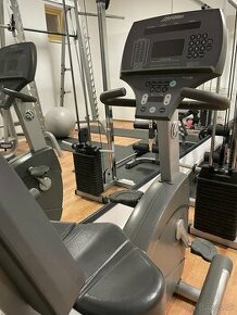 Recumbent bike Life fitness