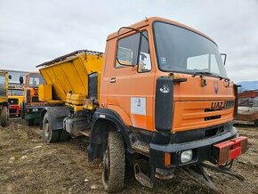 Liaz 4×4 ramenovy nosič