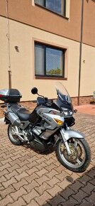 Honda Varadero XL 1000 PGM-Fi od 18 rokov - 1