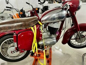 Jawa 250/559 panelka