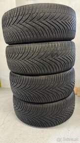 235/45 R18 - 1