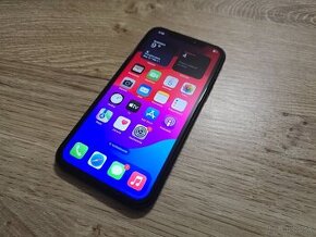 Iphone XR 64gb plnefunkcny v super stave bolo na nom nosene