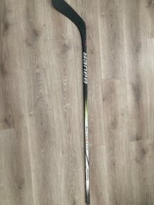 Hokejka Bauer hyperlite2 flex 40