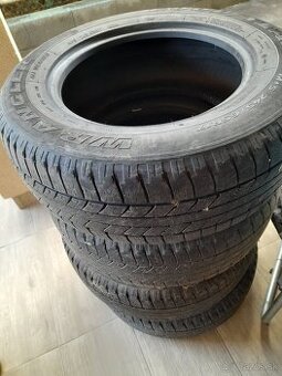 Predám pneumatiky GOODYEAR-Wrangler 245/65 R17-107H