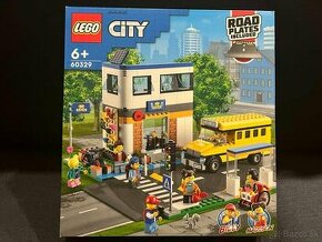 LEGO® City 60329 Skolsky den