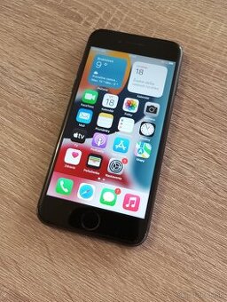 iPhone 7 / 128GB čierny NOVA BATERIA TOP stav - 1