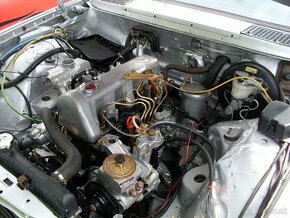 Komlpet nastrojený motor Mercedes 240D 72PS, najeto 50km - 1