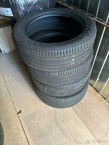 Continental 215/55 R18 V XL Dot4520 - 1