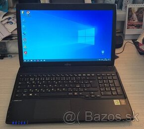 Fujitsu  Lifebook A544  15,4 /i3/6gb/750gh/w10p