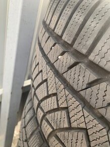 Zimné pneu CONTINENTAL WinterContact 235/40R18