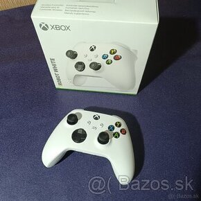 Xbox ovládač v záruke (controller, joystick)