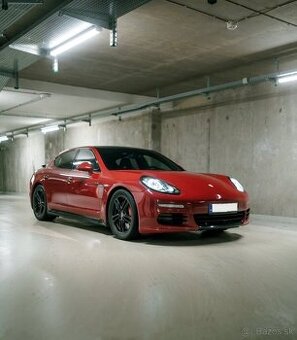 Porsche Panamera GTS 4.8 V8 PDK