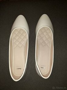 Baťa biele dámske topánky - balerínky - 1