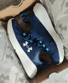 Nové (v krabici) tenisky zn.Under Armour