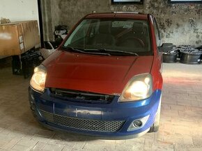 Ford Fiesta 07 predam v celku na diely