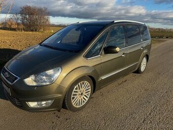 Ford Galaxy 7 miestny