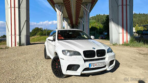 BMW X6M V8 - 1