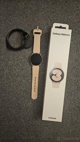 Samsung Galaxy Watch4 40 mm ruzovo-zlate