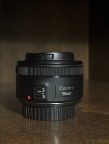 Canon EF 50mm f/1.8 STM