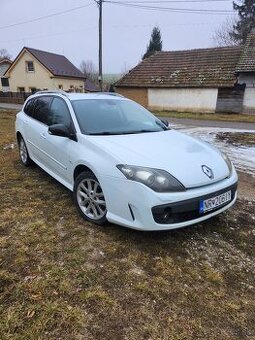 Renault Laguna 3 Grandtour 2.0 dCi 4control 110kW