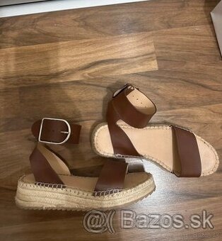 Reserved espadrilky