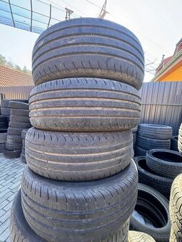 205/60 R16 letné pneu super stav