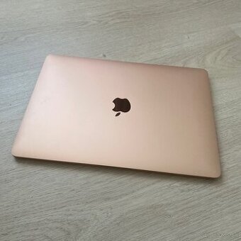 Apple MacBook Air M1 2020, 16GB, 512GB, Zlatý