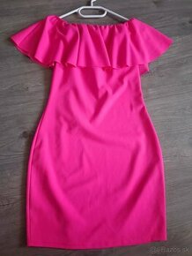 Neónové ružové šaty