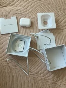 airpods (2nd generation) airpod pro 2 2024