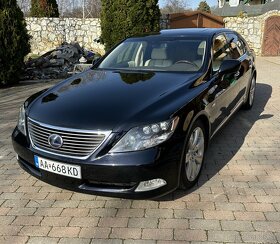 Lexus LS600HL