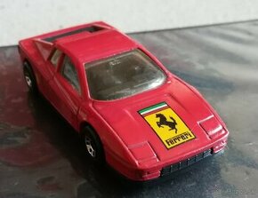 MODEL FERRARI TESTAROSSA