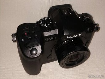 Panasonic GH5