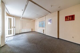 Prenájom - kancelárske priestory s terasou, 30 m2, Košice